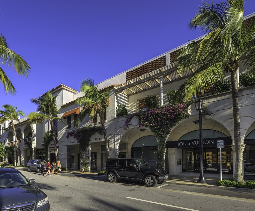 Worth Avenue Louis Vuitton. Image courtesy of Raul Pedroso