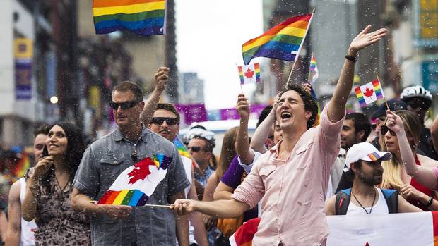 trudeau-toronto-pride-parade-0703