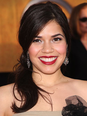 B - America Ferrera 300x400 B - America Ferrera 300x400