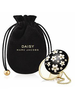 Marc Jacobs Daisy Solid Perfume Ring Marc Jacobs Daisy Solid Perfume Ring