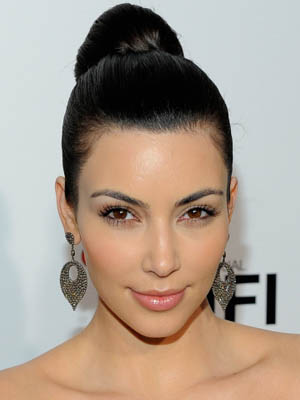 B - Kim Kardashian 300x400