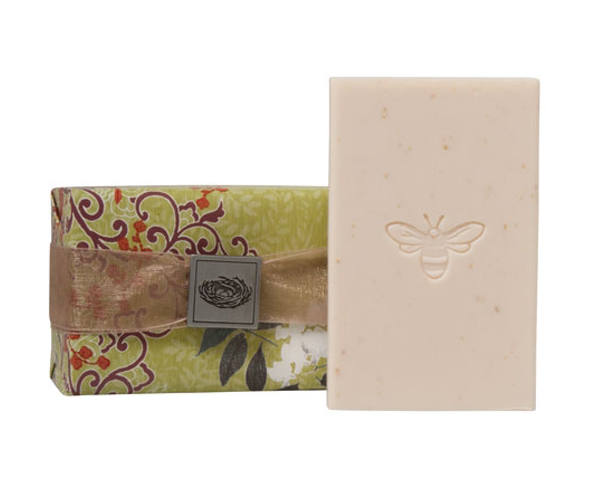 m LUXE Hana Handcrafted Soap