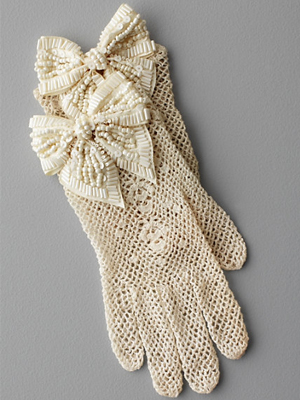 S - BHLDN Gloves 300x400 S - BHLDN Gloves 300x400