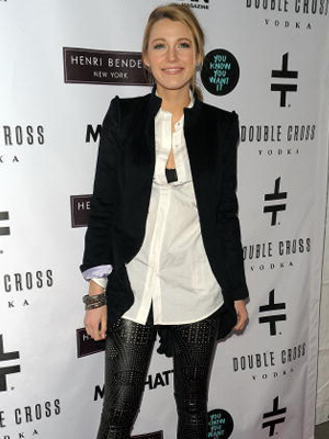 S - Blake Lively Evening 300x400