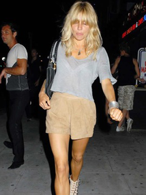 S - Crop Top Shorts 300x400 S - Crop Top Shorts 300x400