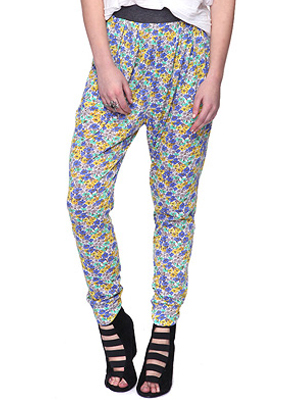 S - F21 Trousers 300x400 S - F21 Trousers 300x400