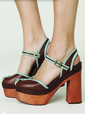 S - Free People Clogs 300x400 S - Free People Clogs 300x400